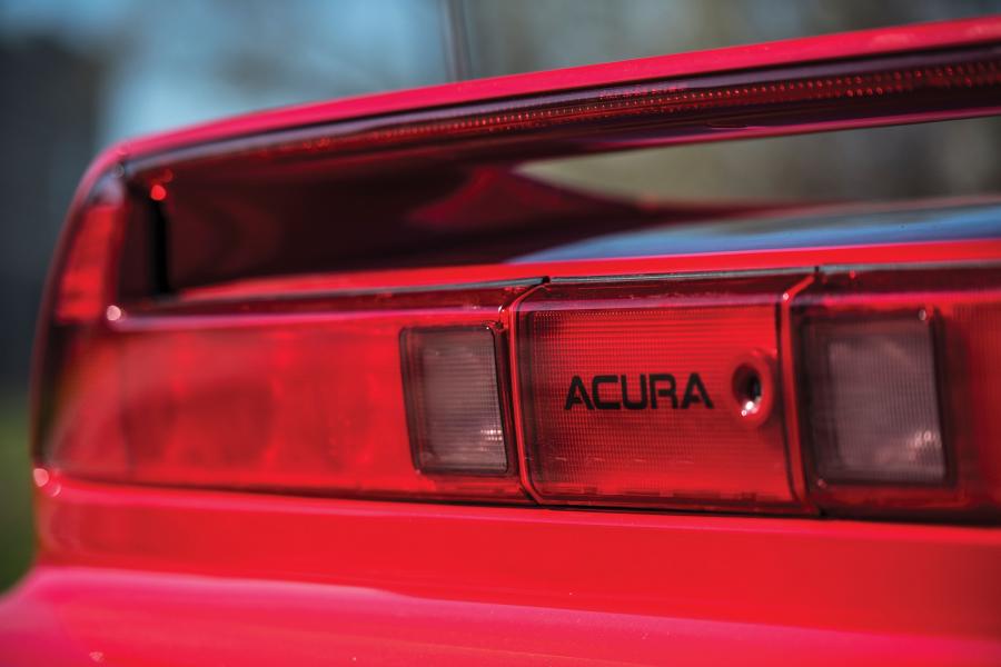 Детали экстерьера Acura NSX-T 1995 года  (фото 16 из 45)